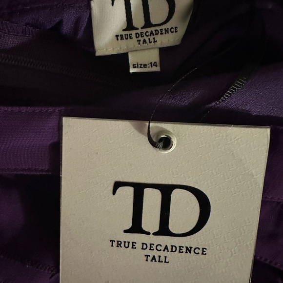 True Decadence ~ Size 14 Tall ~ Purple Halterneck Ruffled Long Maxi Dress - Picture 8 of 13